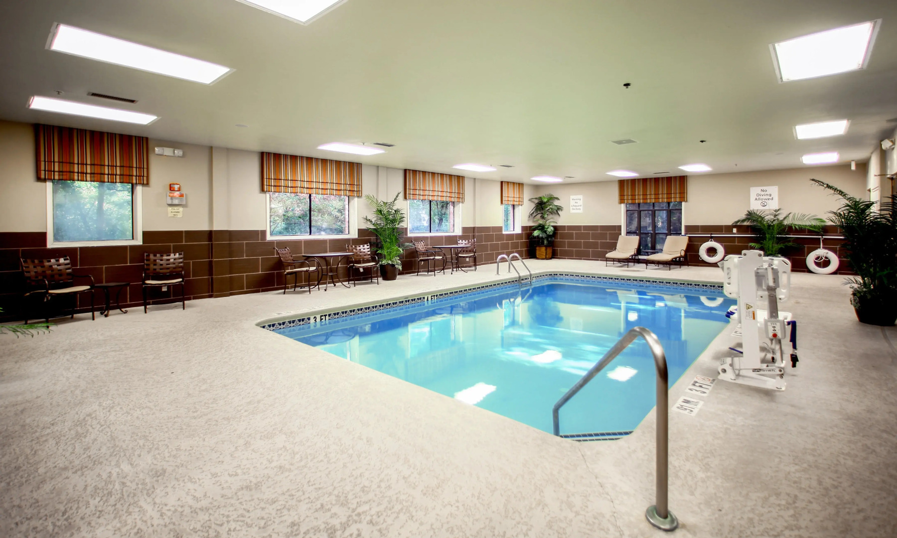 Holiday Inn Express & Suites Atlanta - Emory University Area