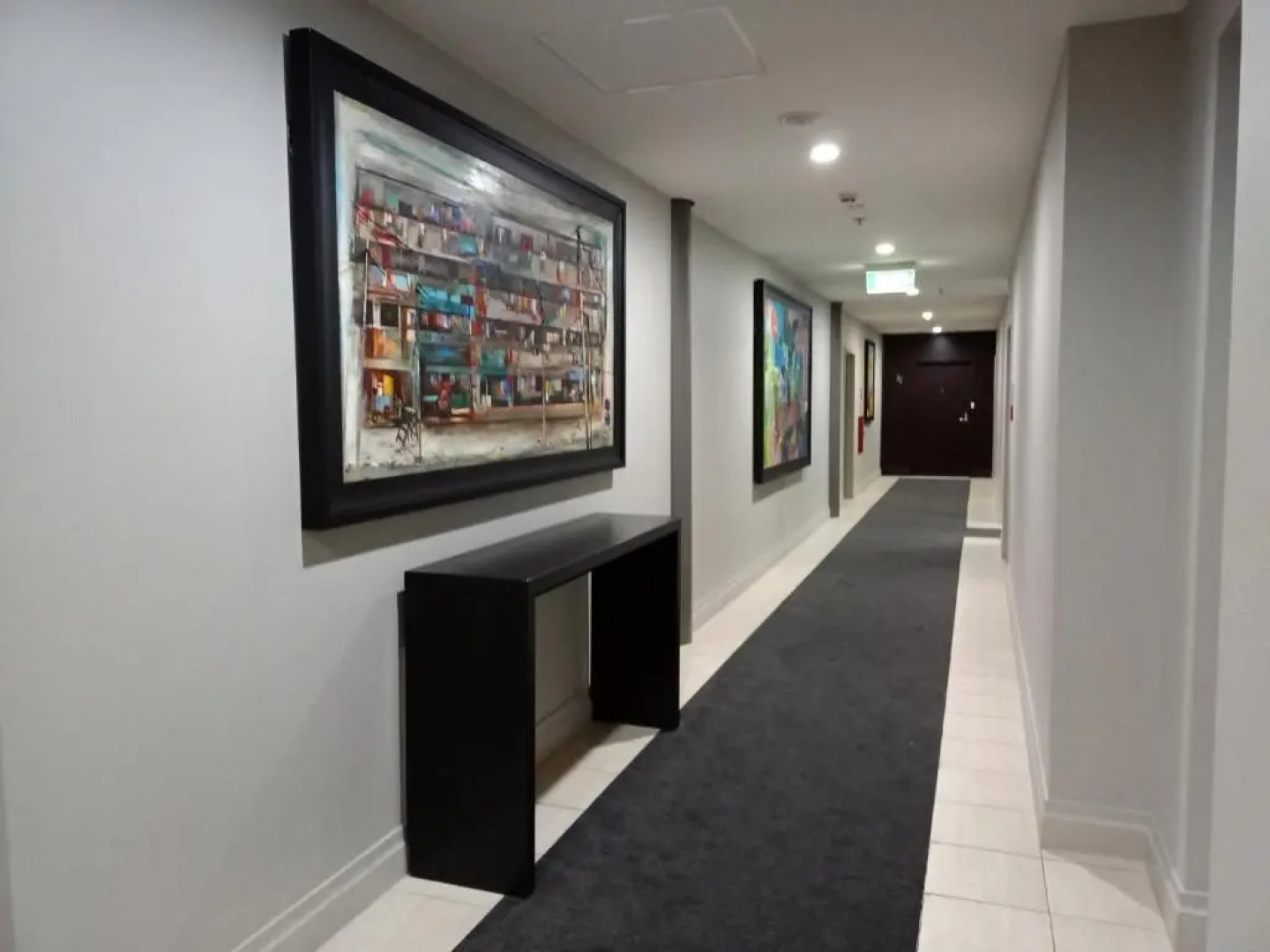 Sea View Princes Wharf Apartments