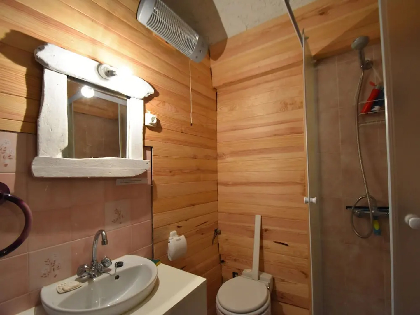 Charming Villa With Private Pool and Phenomenal Views