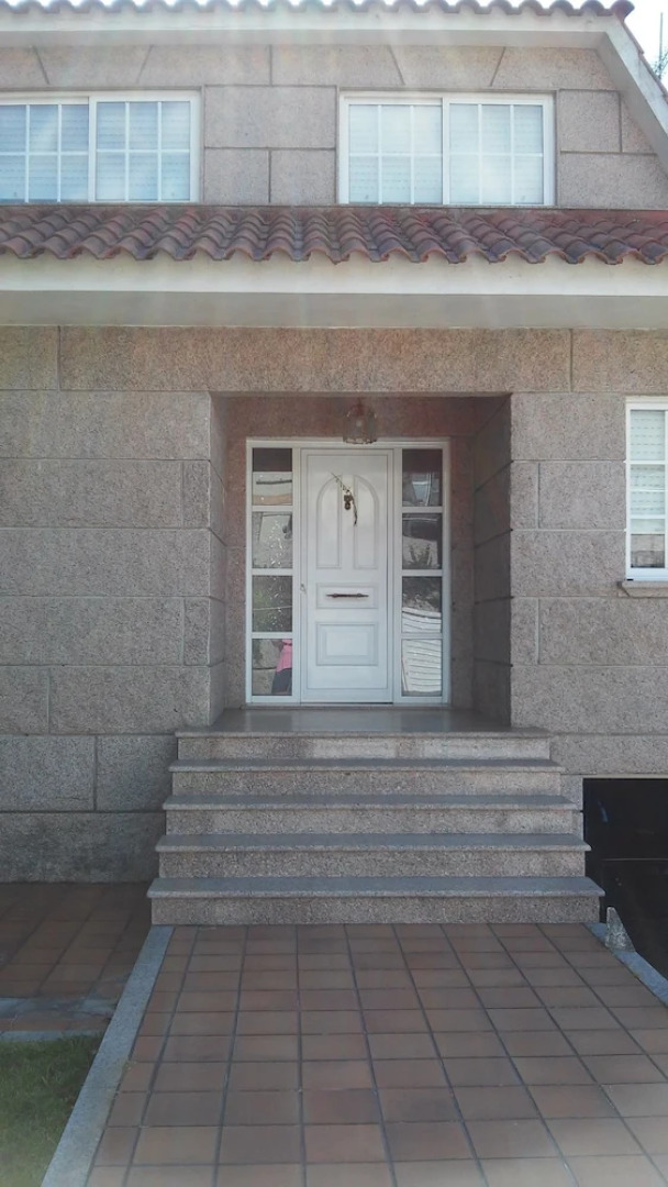 Redondela Pontevedra 102672 3 Bedroom Villa By Mo Rentals