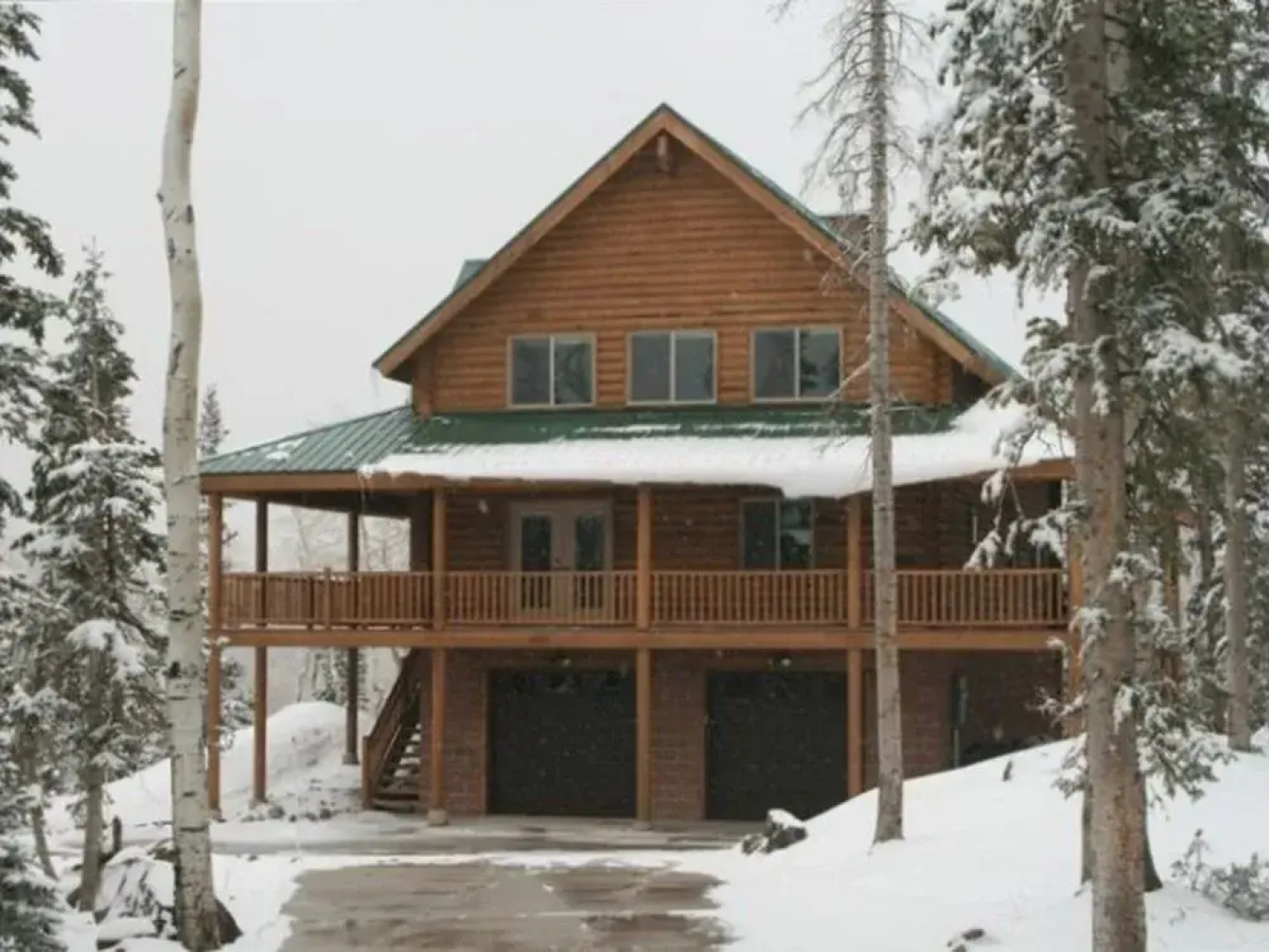 Navajo Ridge 360 Views by RedAwning