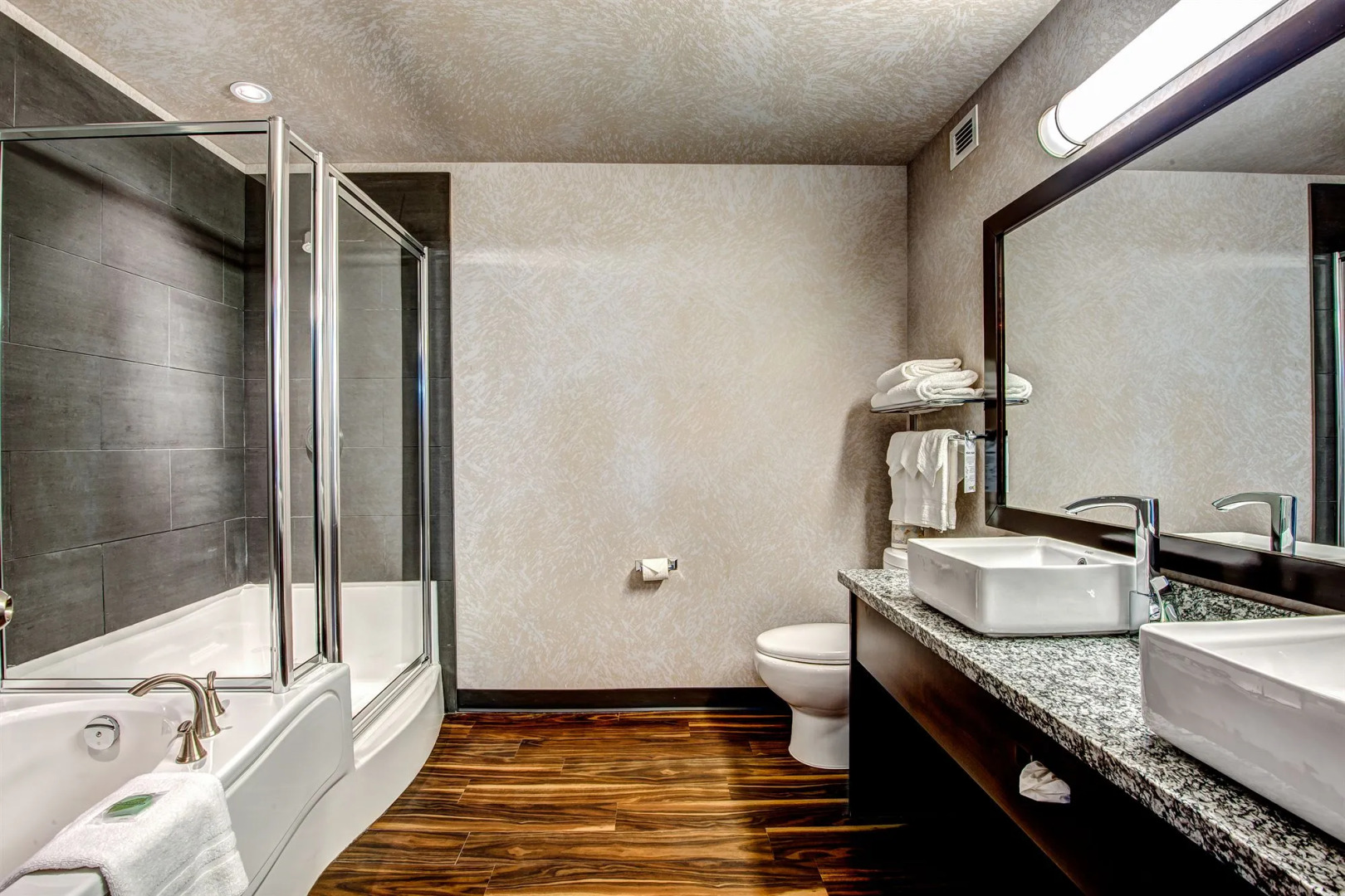 Home Inn & Suites Swift Current