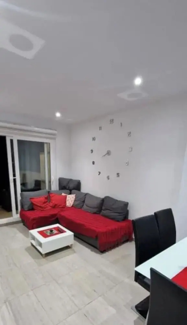 Stylish 2-bed Apartment Overlooking the Fairways