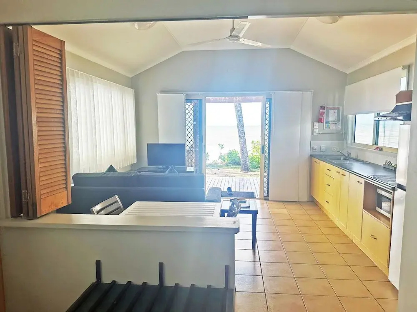 Ellis Beach Oceanfront Bungalows