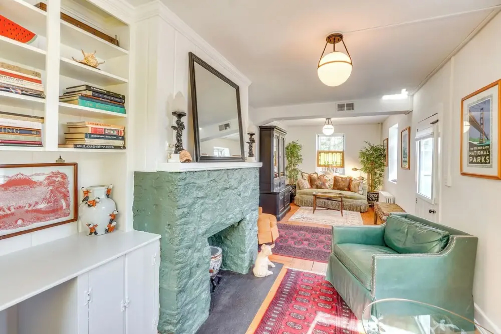 Cottage w/ Furnished Patio & Garden: Dtwn Leesburg