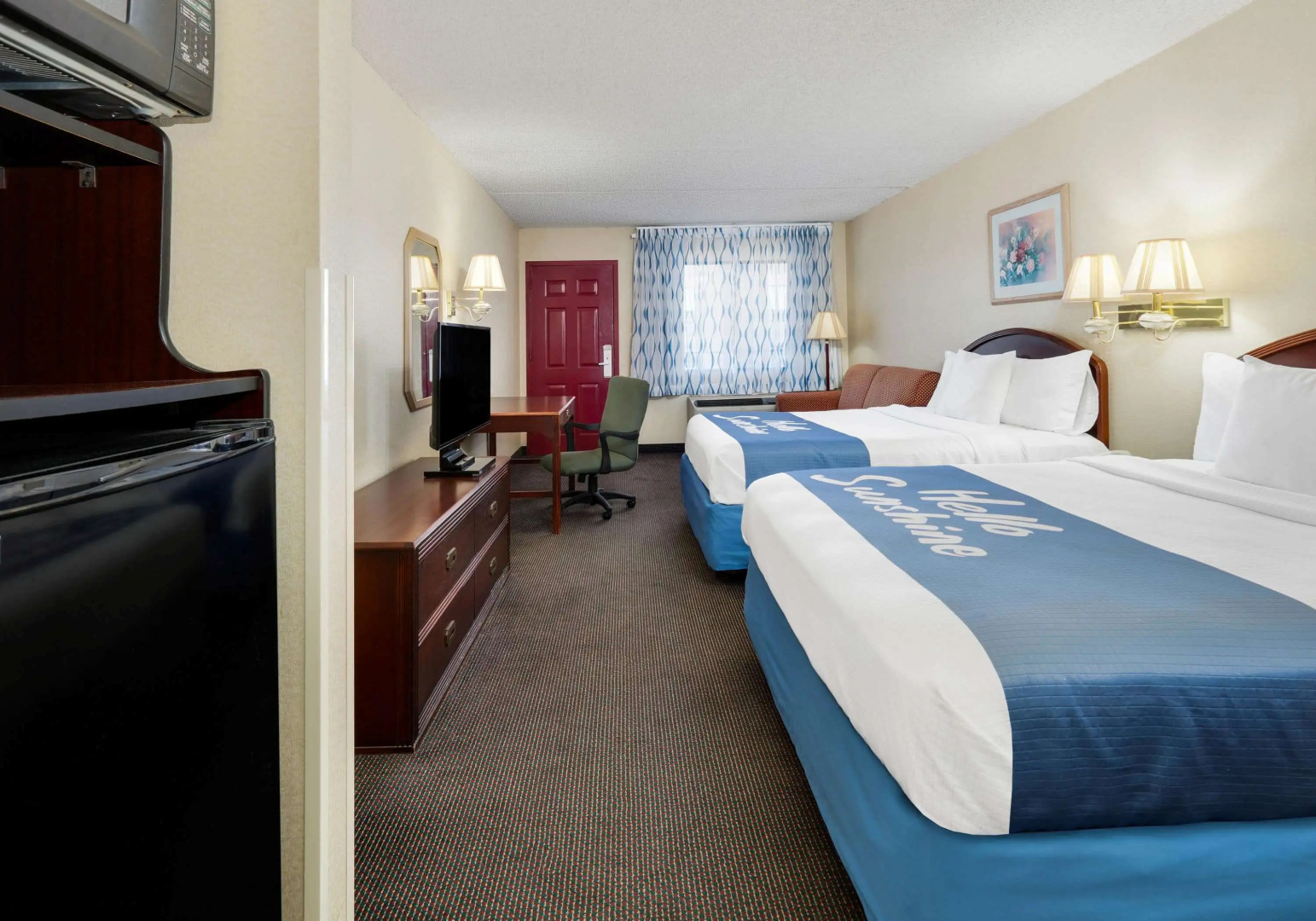 Days Inn & Suites by Wyndham Bentonville