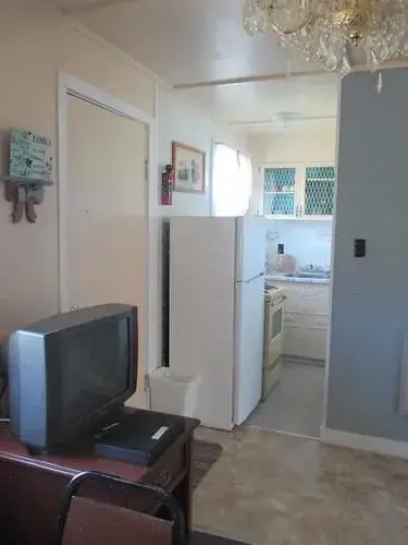 Makiebares Waterfront Accommodations