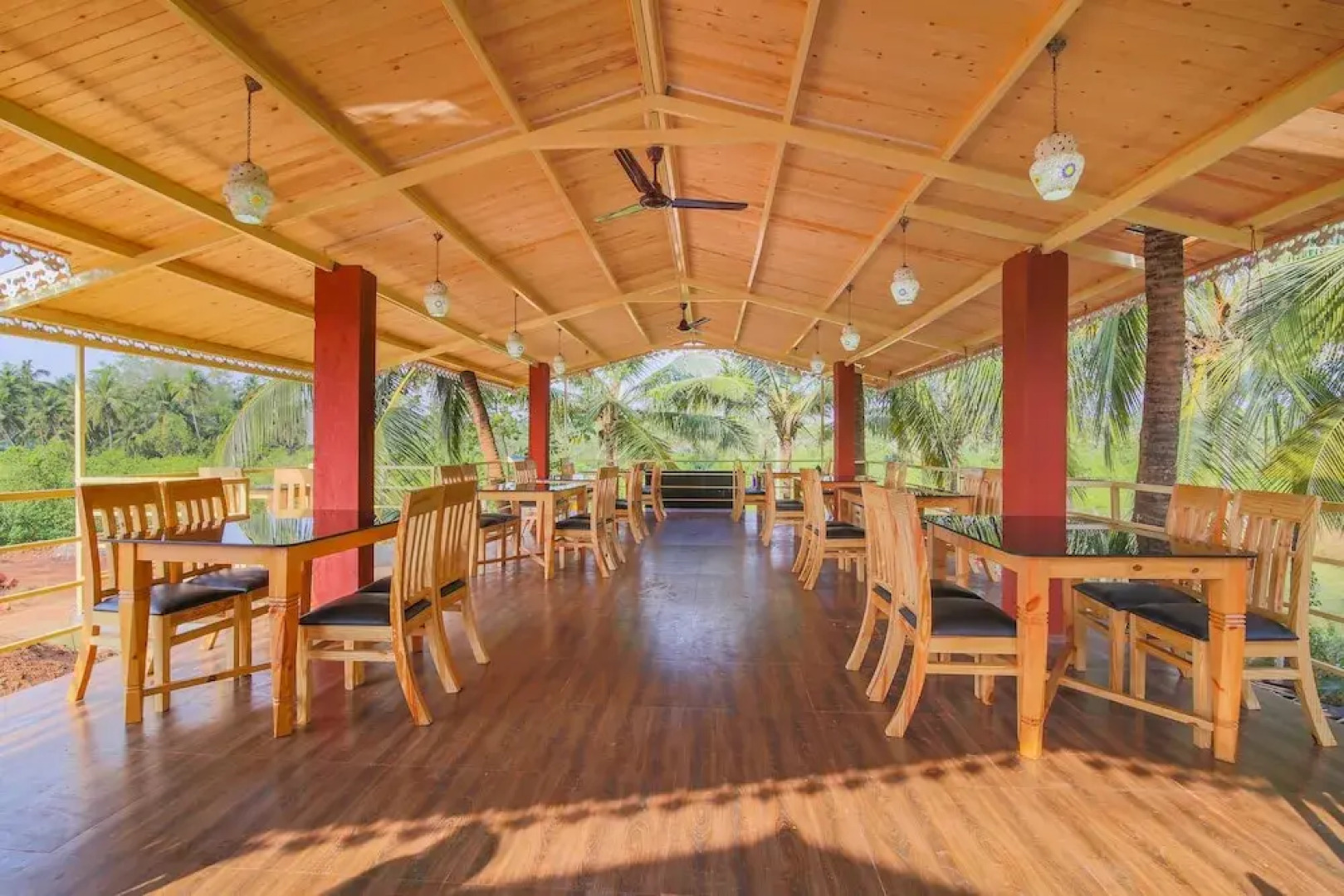 OYO 24001 Home Exotic Cottages Arambol