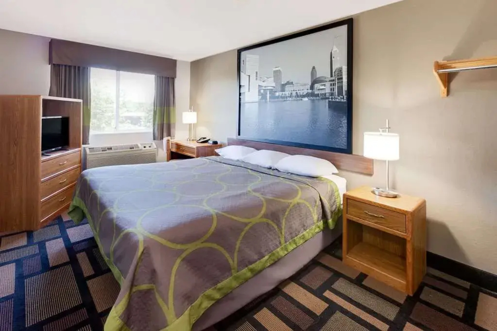 Super 8 Akron S/Green/Uniontown Oh