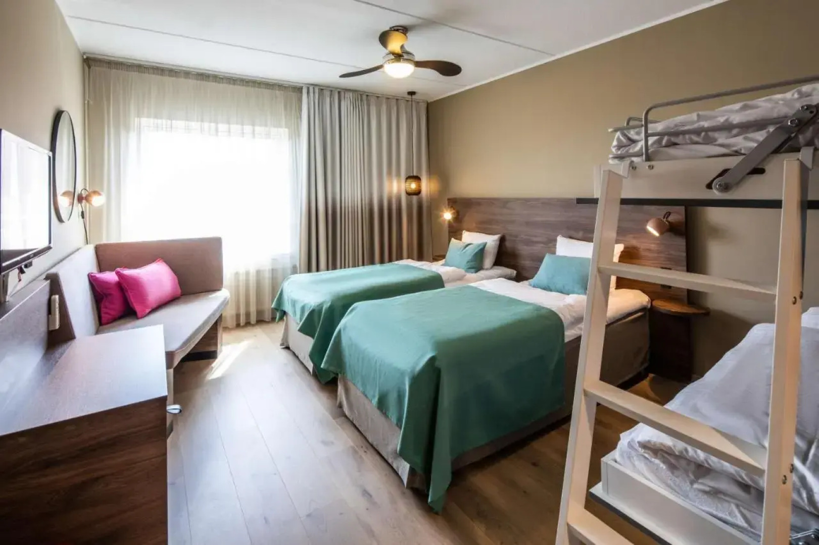 Quality Hotel The Reef