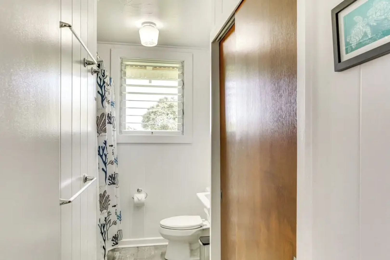 Charming Historic Hilo House Minutes to Beach!