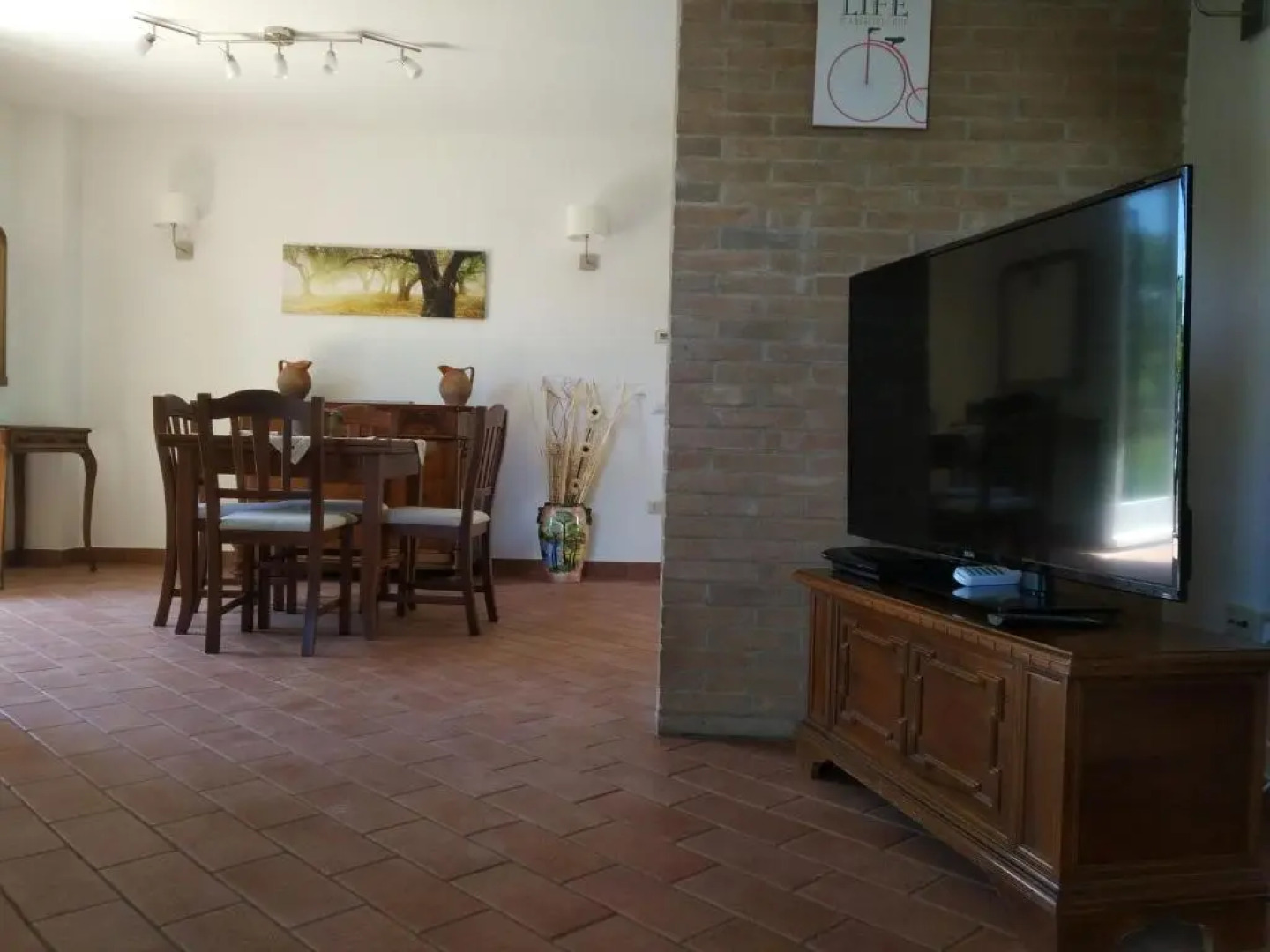 Villetta sui colli nelle Marche