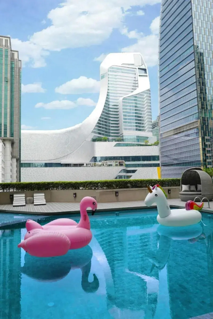 Bliston Suwan Park View