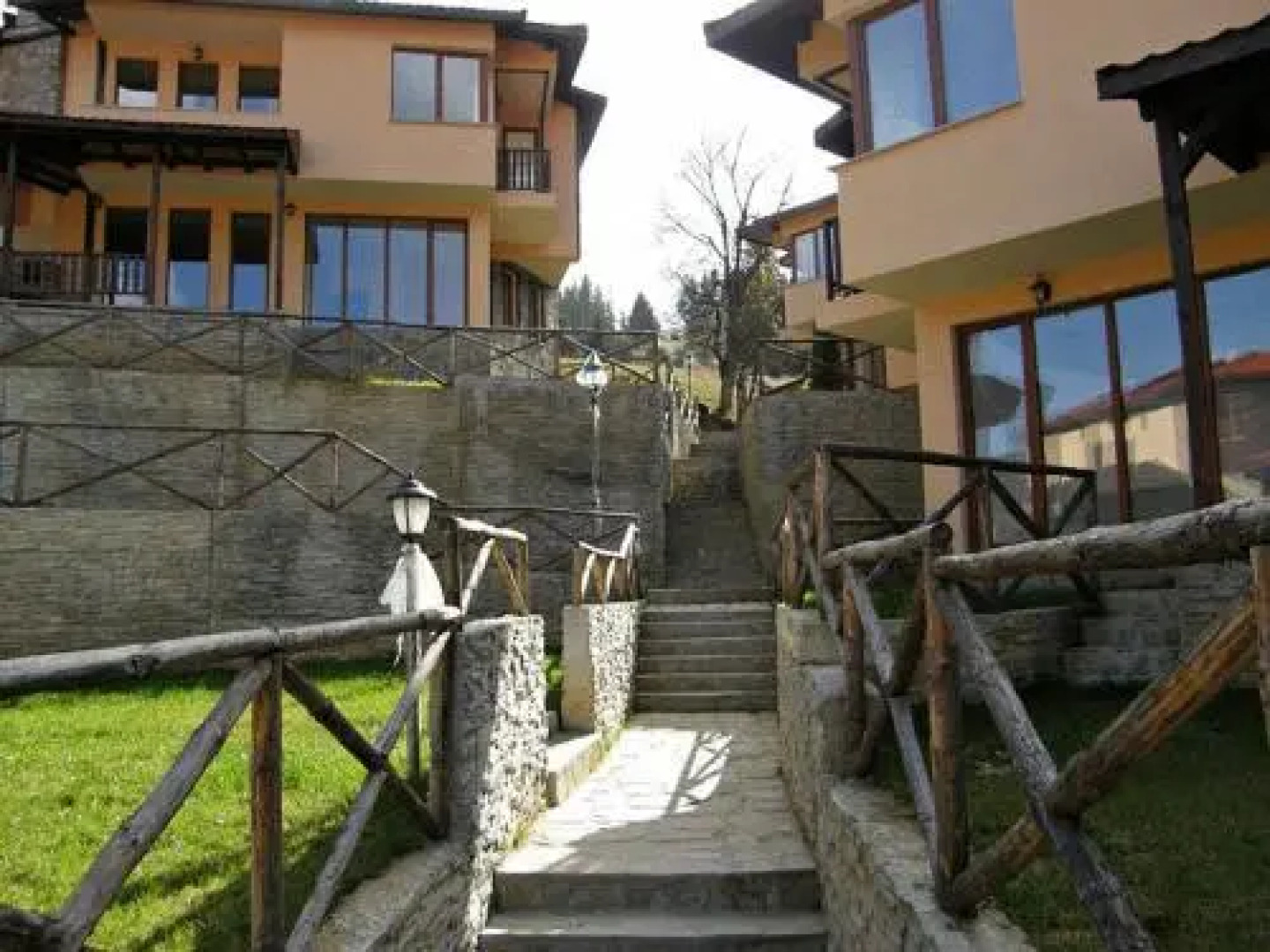 Rodopi Houses