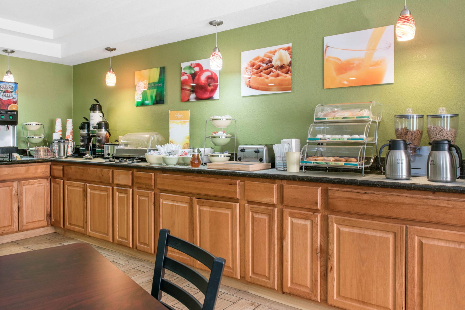Comfort Inn & Suites