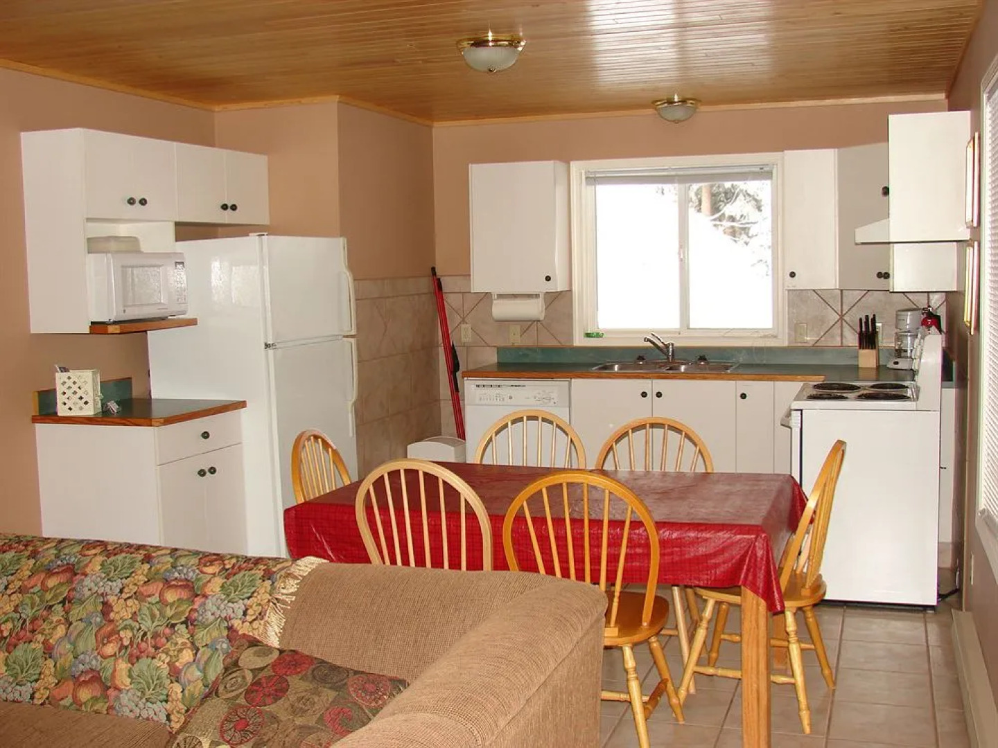 Apex Whitetail Chalet