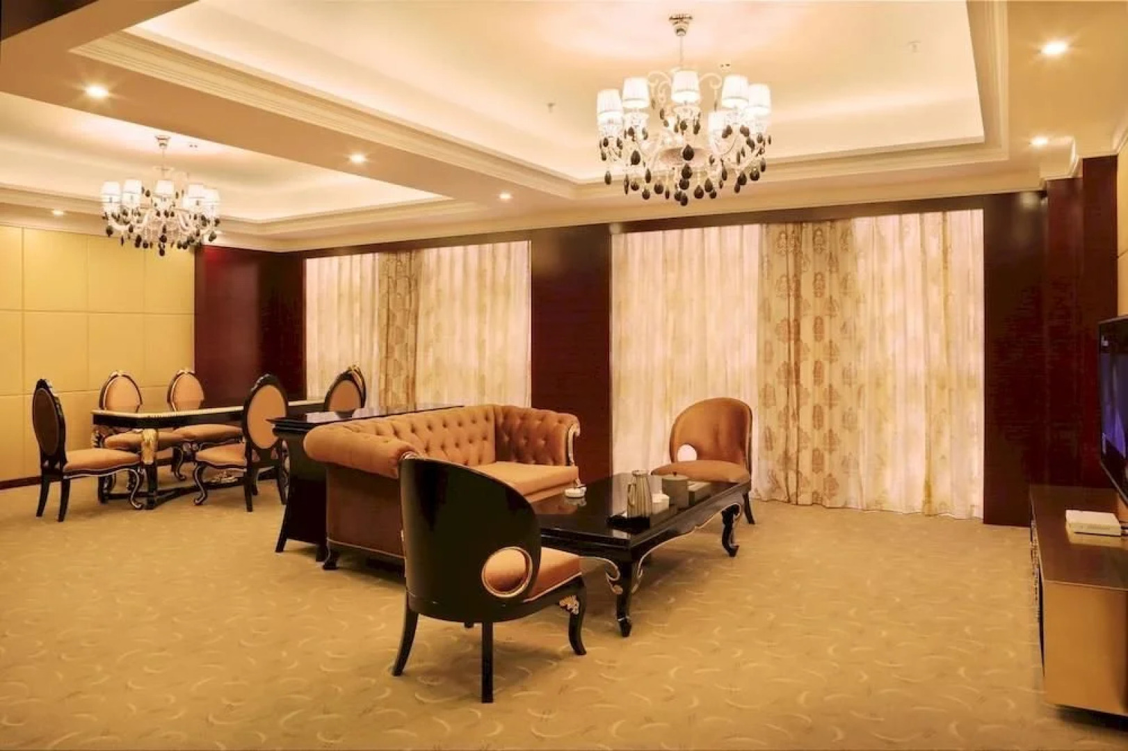 Chongzuo Tianhu Hotel