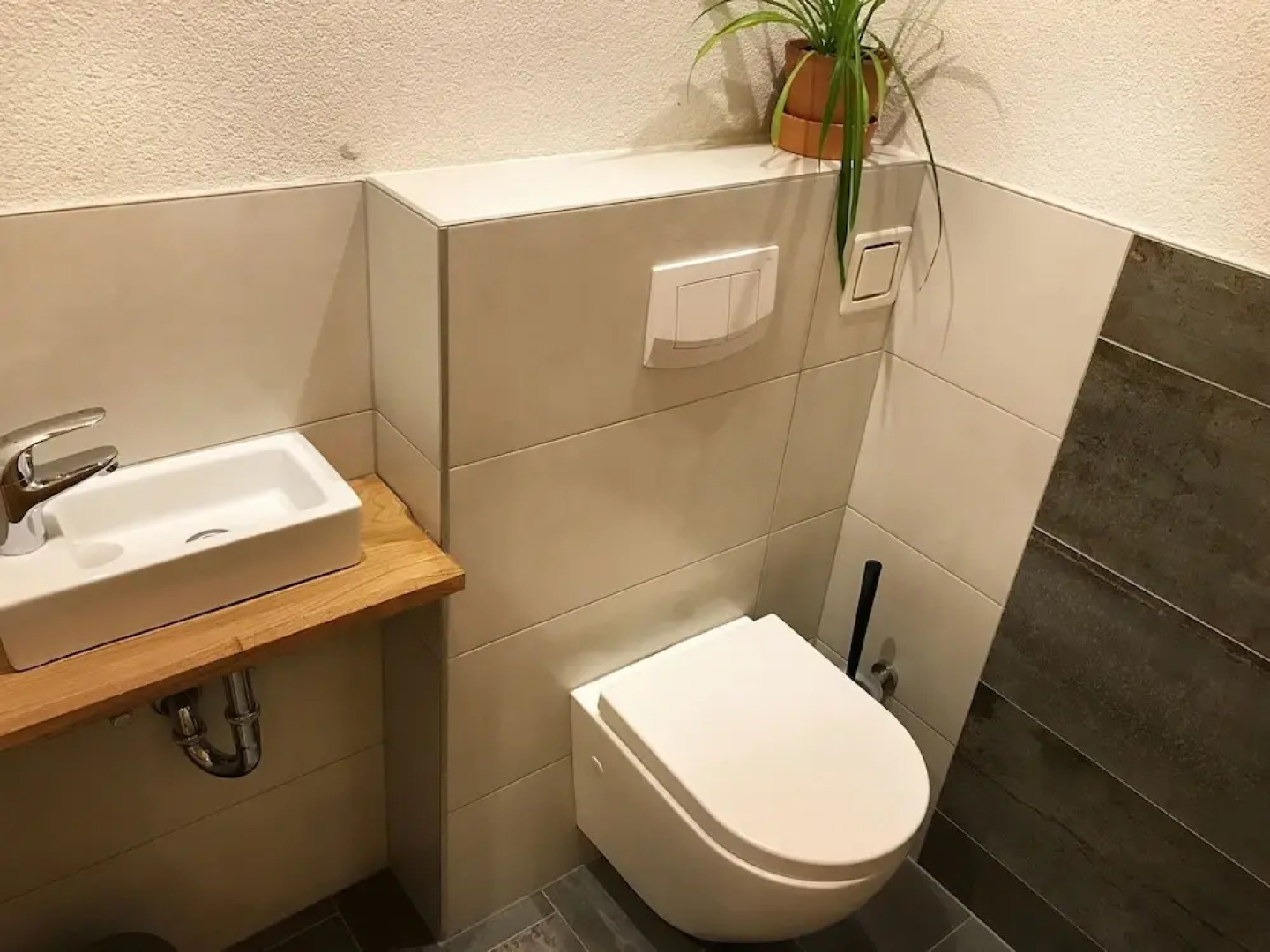 Gorgeous Apartment in St Urban am Urbansee With Balcony