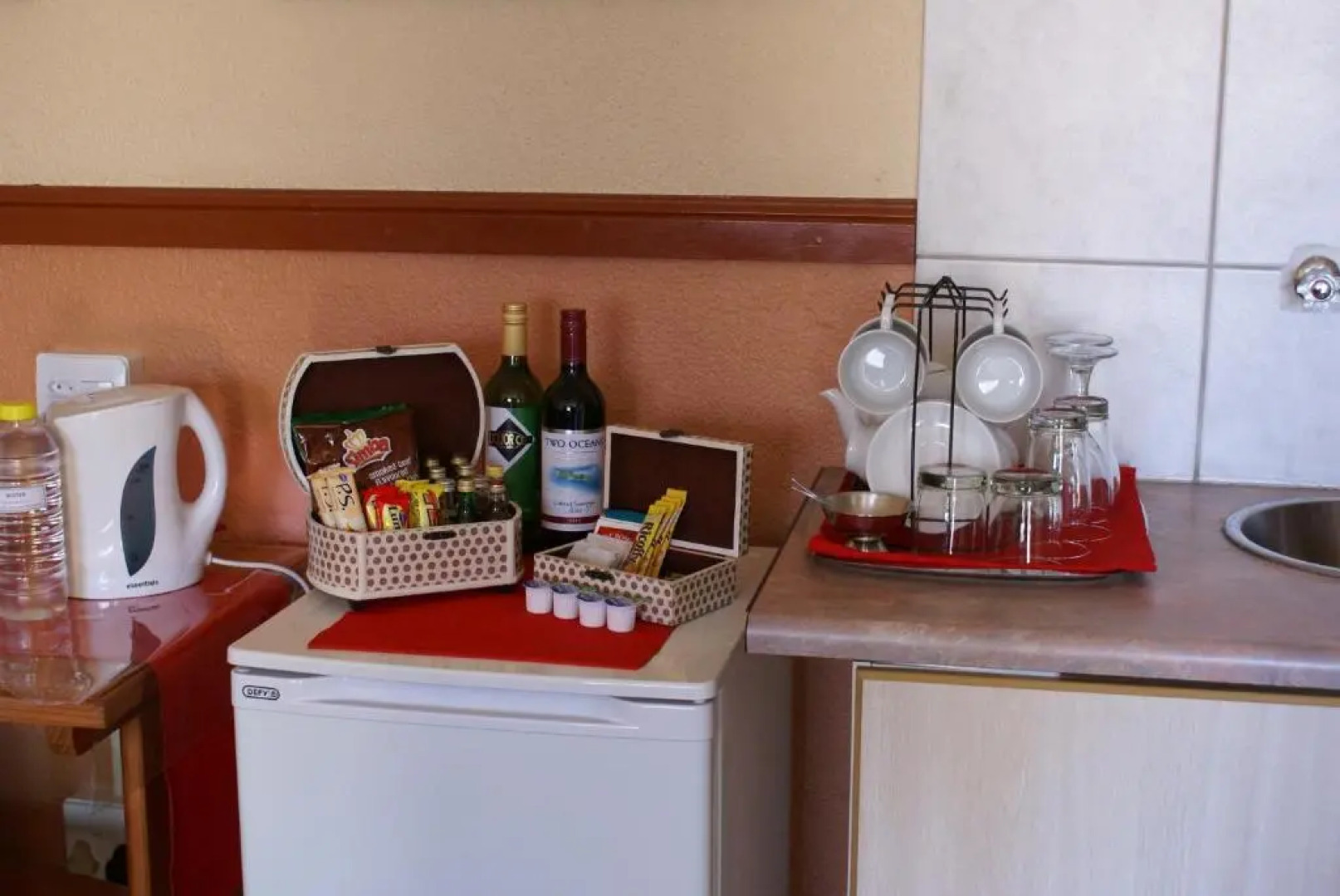 Airport Inn Bed and Breakfast