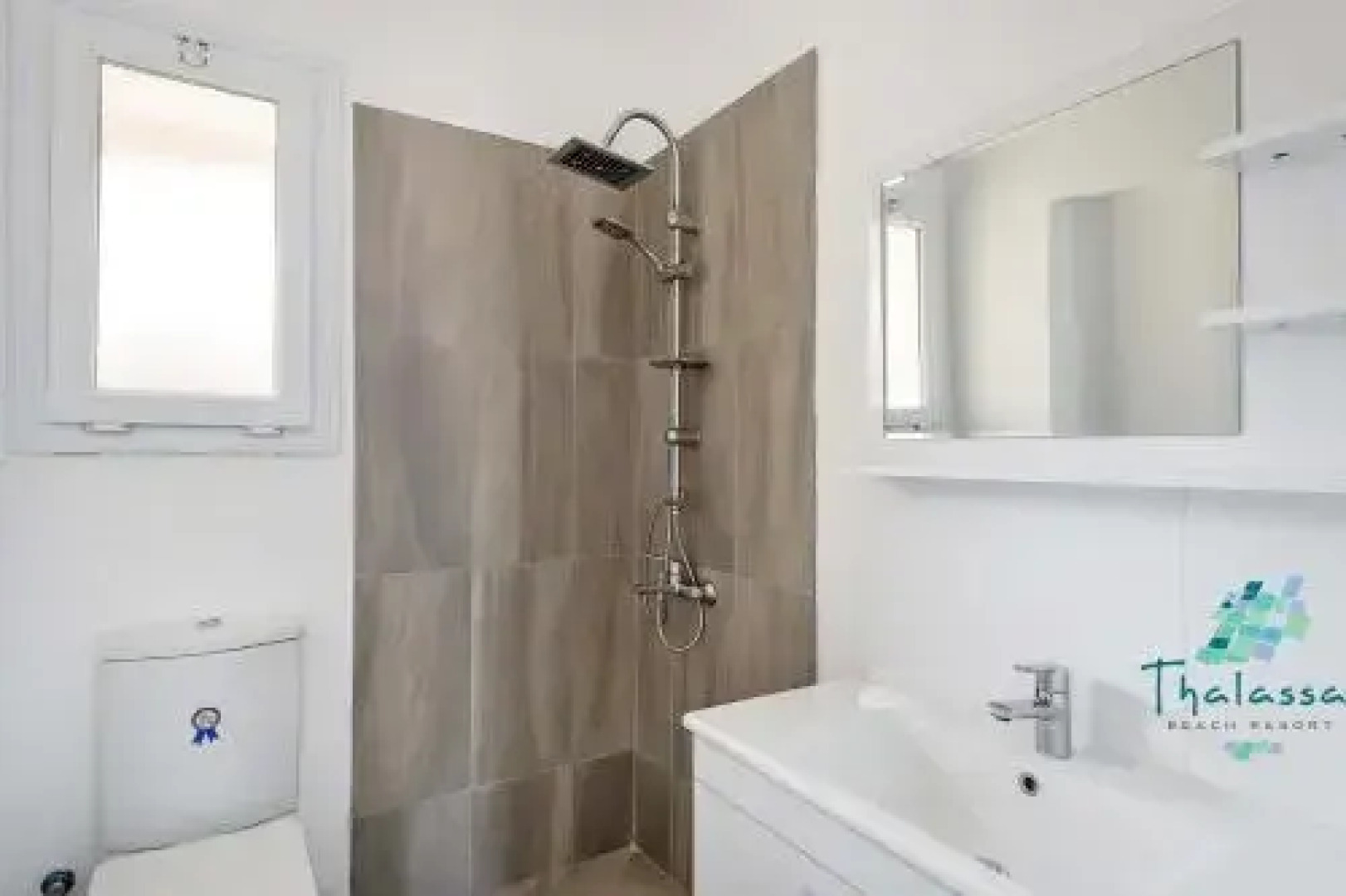 Thalassa Holiday Home