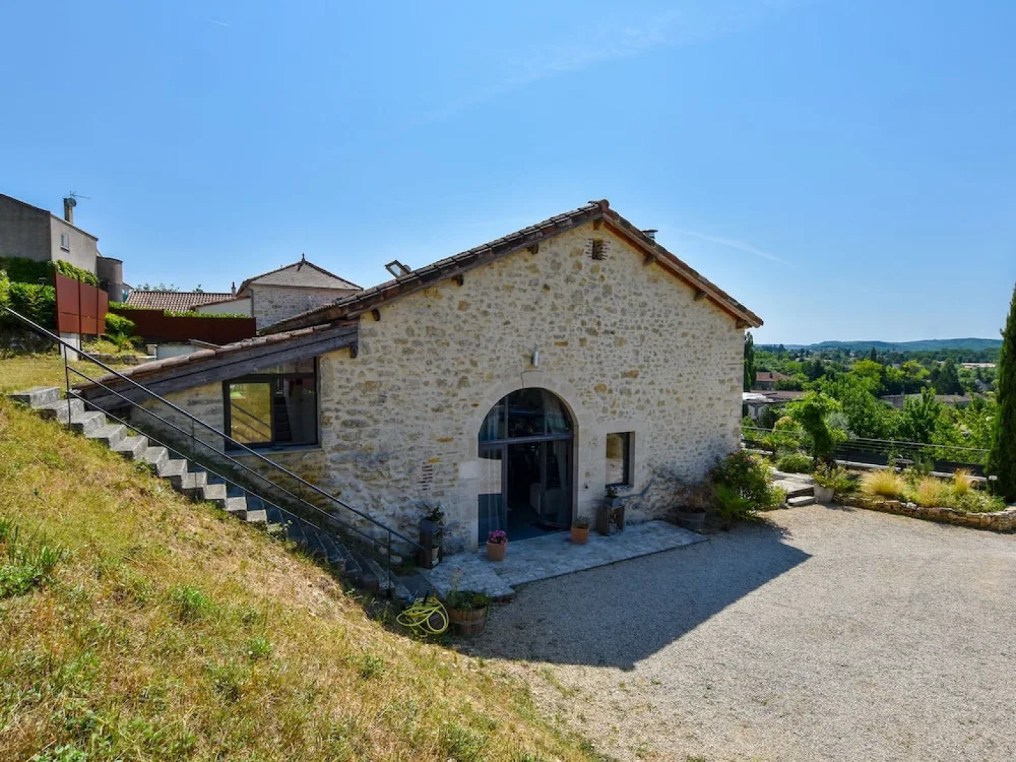 Splendid Holiday Home in Espère France With Private Pool