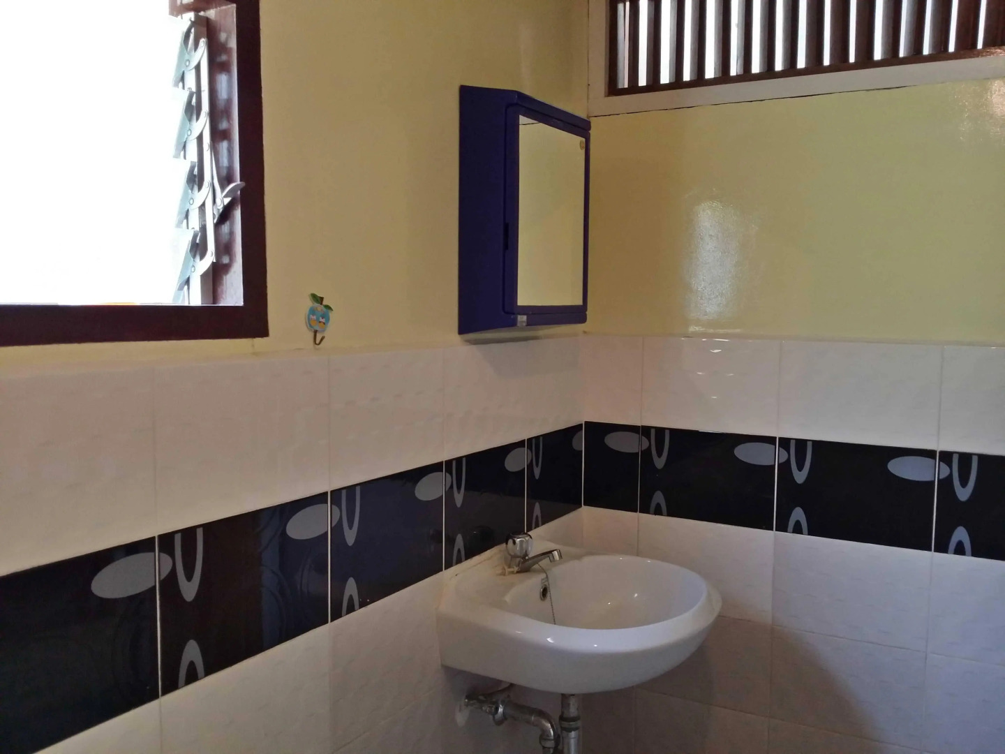 Talindak Beach Cottages