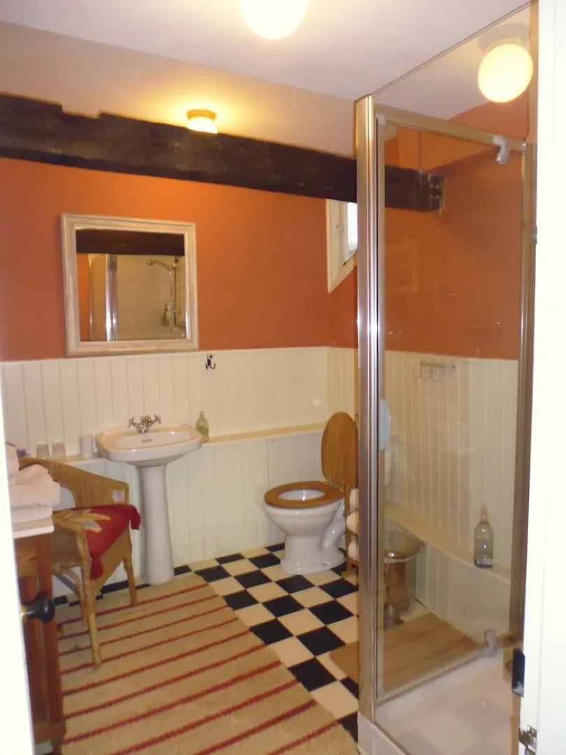 Bridge Cafe Bed and Breakfast