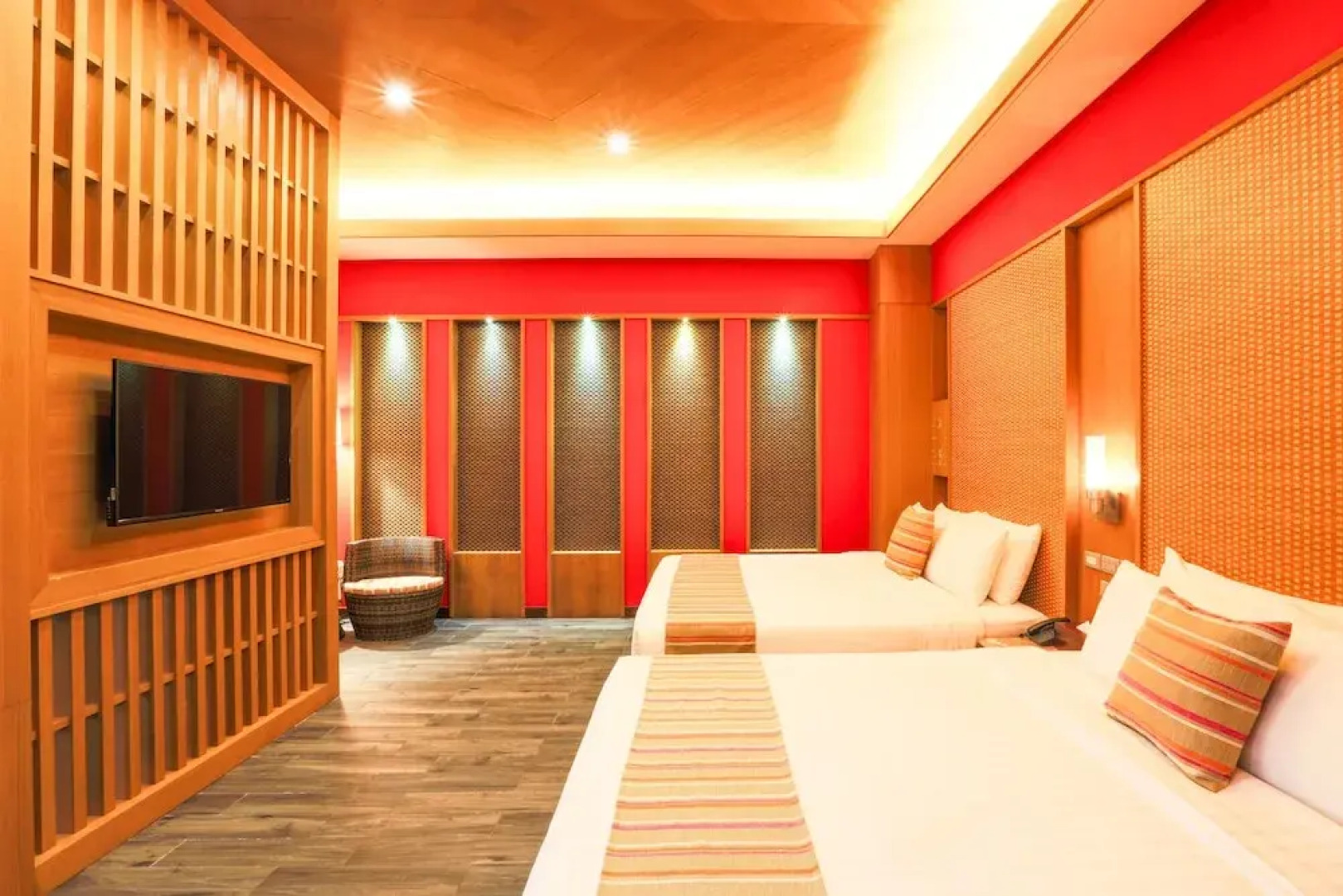 Sunrise Hot Spring Hotel