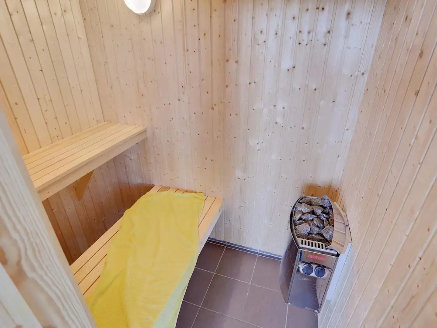 18 Person Holiday Home in Bogense