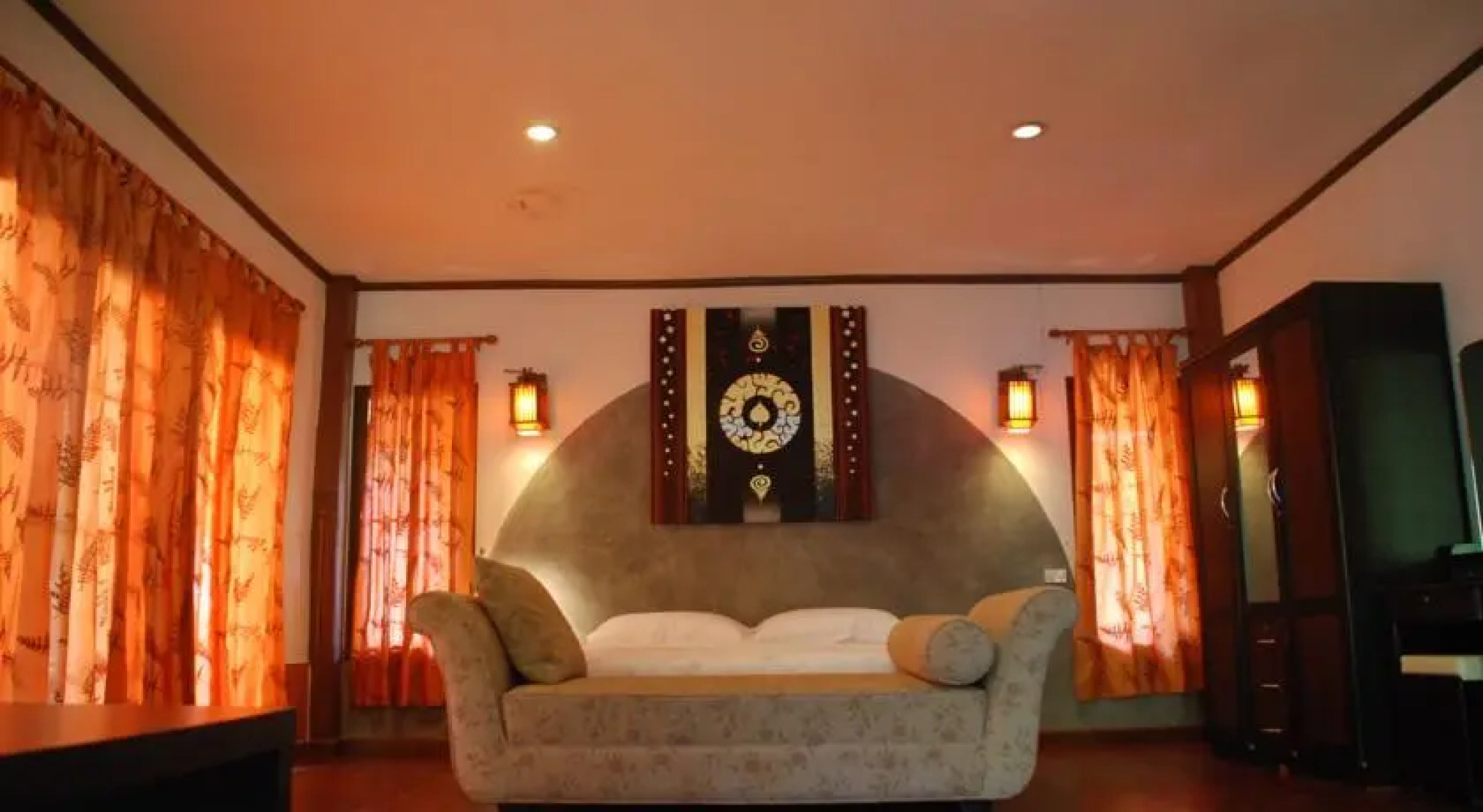 Baan Thung Lakorn Organic Farmstay by Phusompor