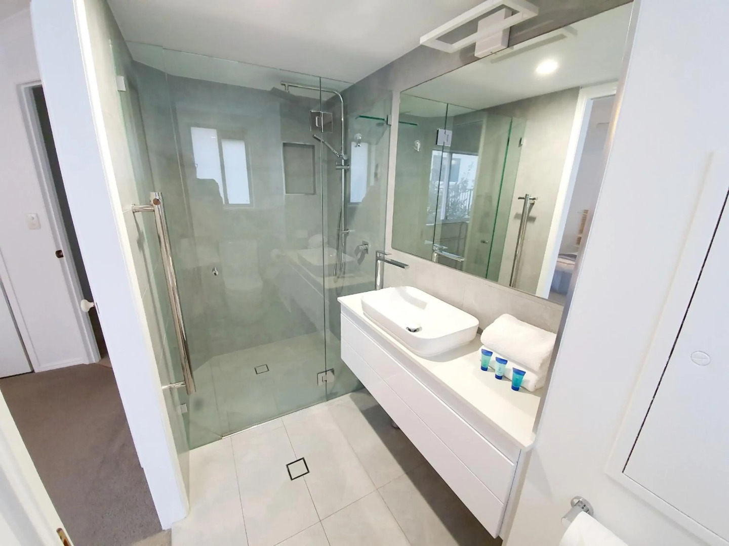 Pandanus Shores Kings Beach