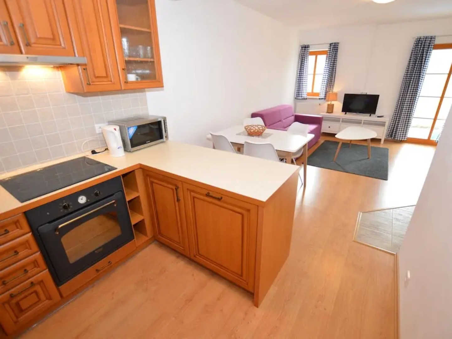 Modish Apartment in Nova Pec Near Lake