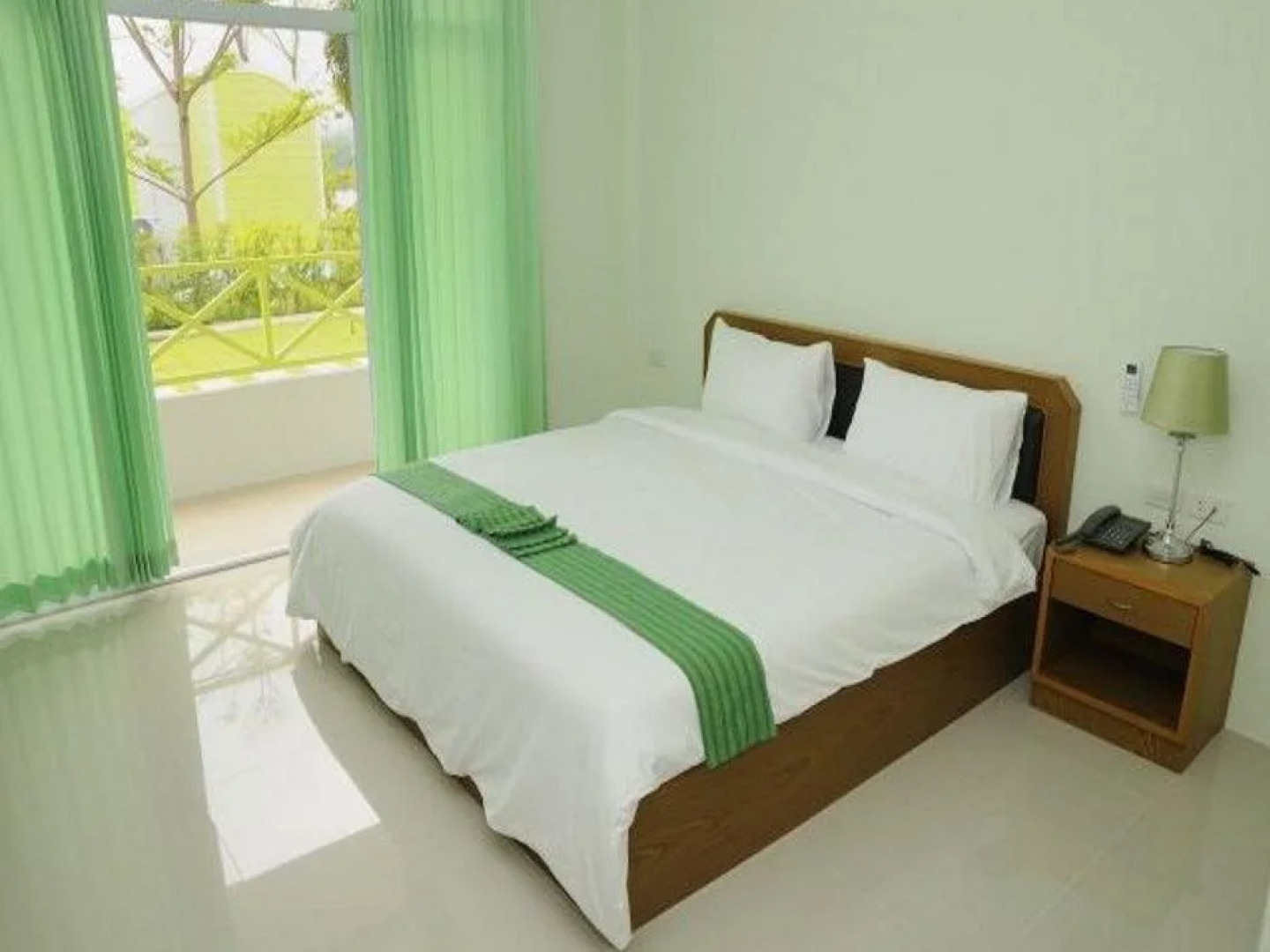 Ingmoon Riverside Resort and Spa