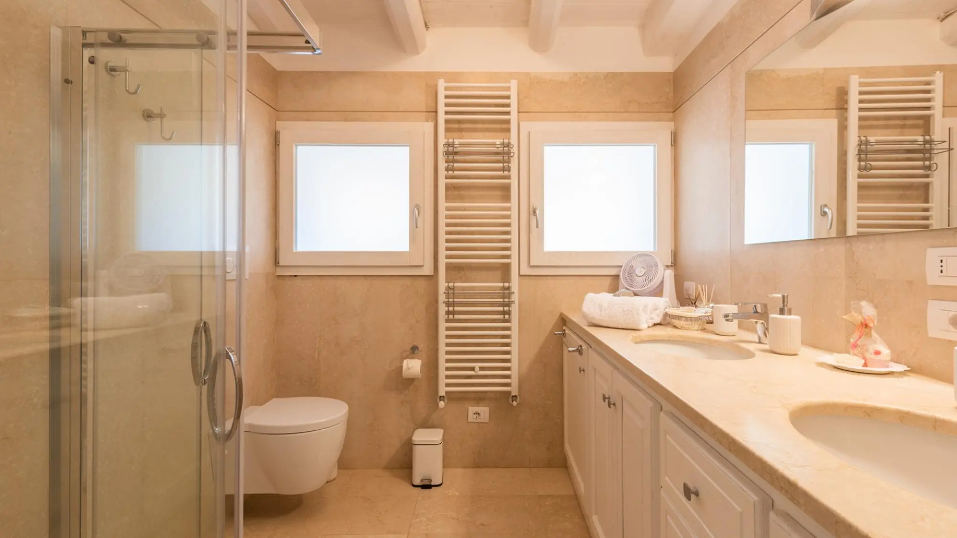 Le-g378-sp910at - Tenuta Scialandre 8