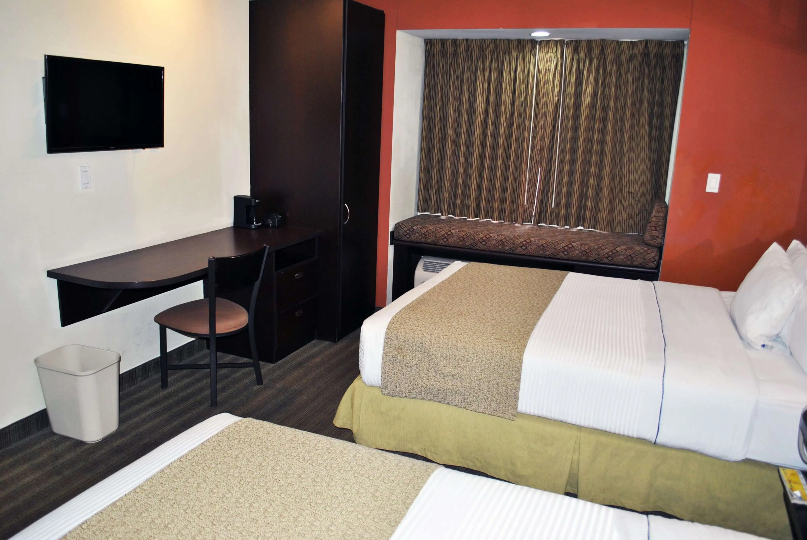 Microtel Inn and Suites Toluca