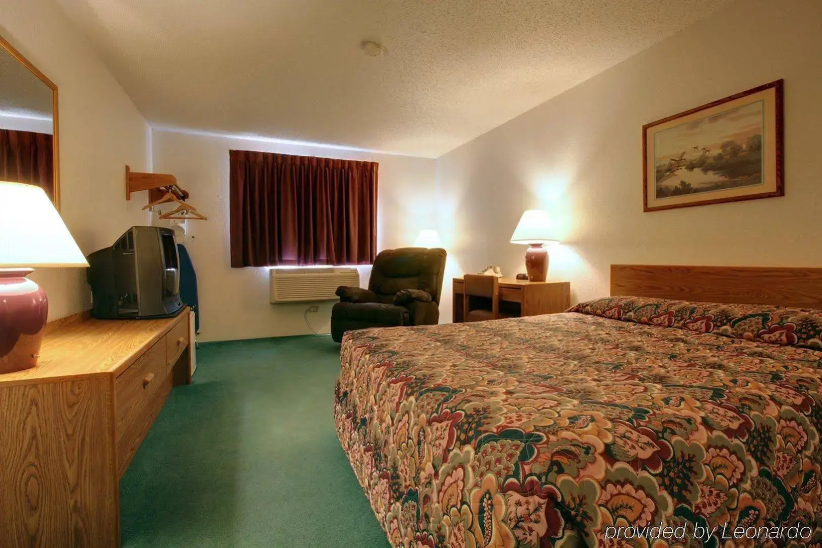 Americas Best Value Inn and Suites Cassville/Roaring River