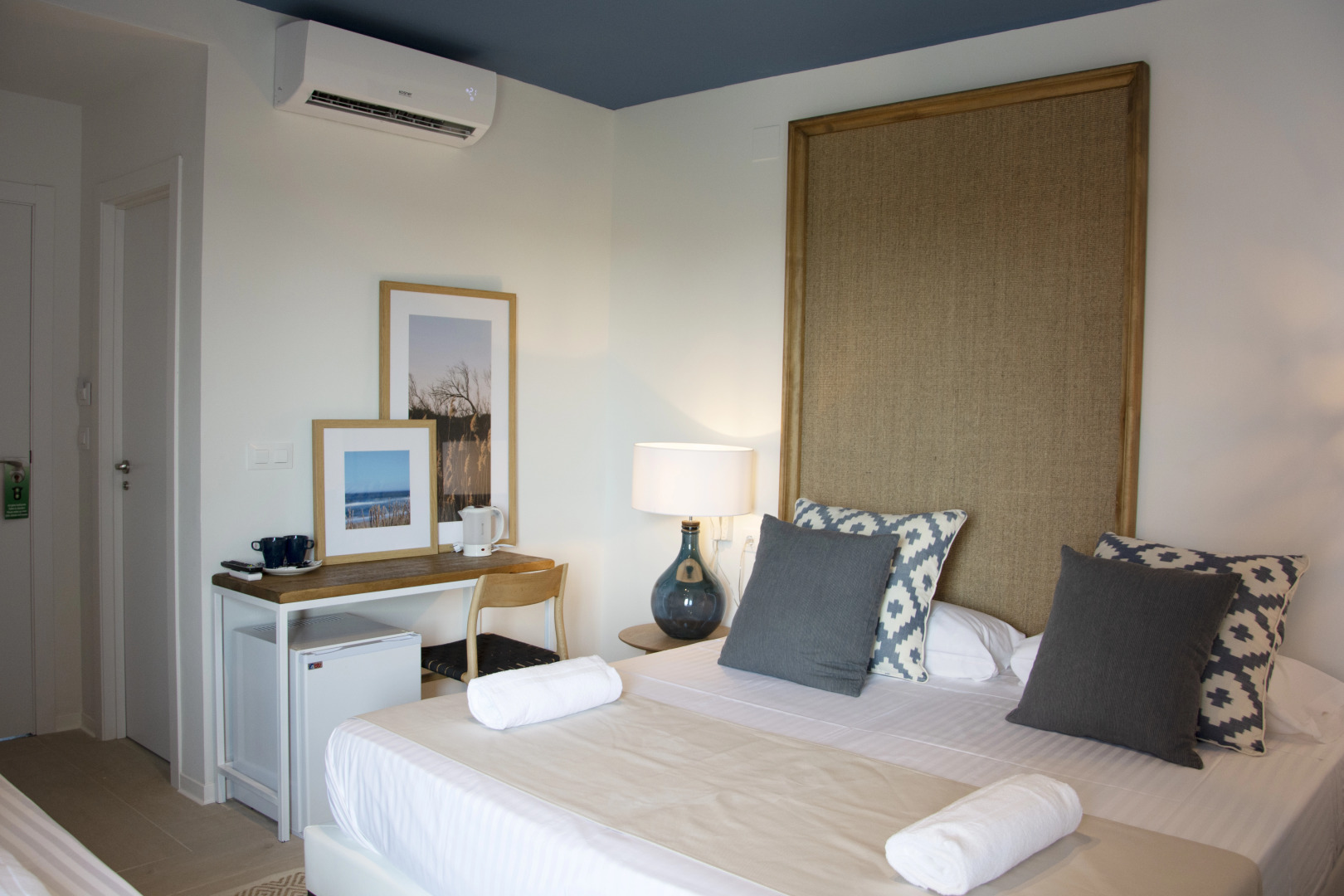 You & Co. Saler Beach Boutique Hotel