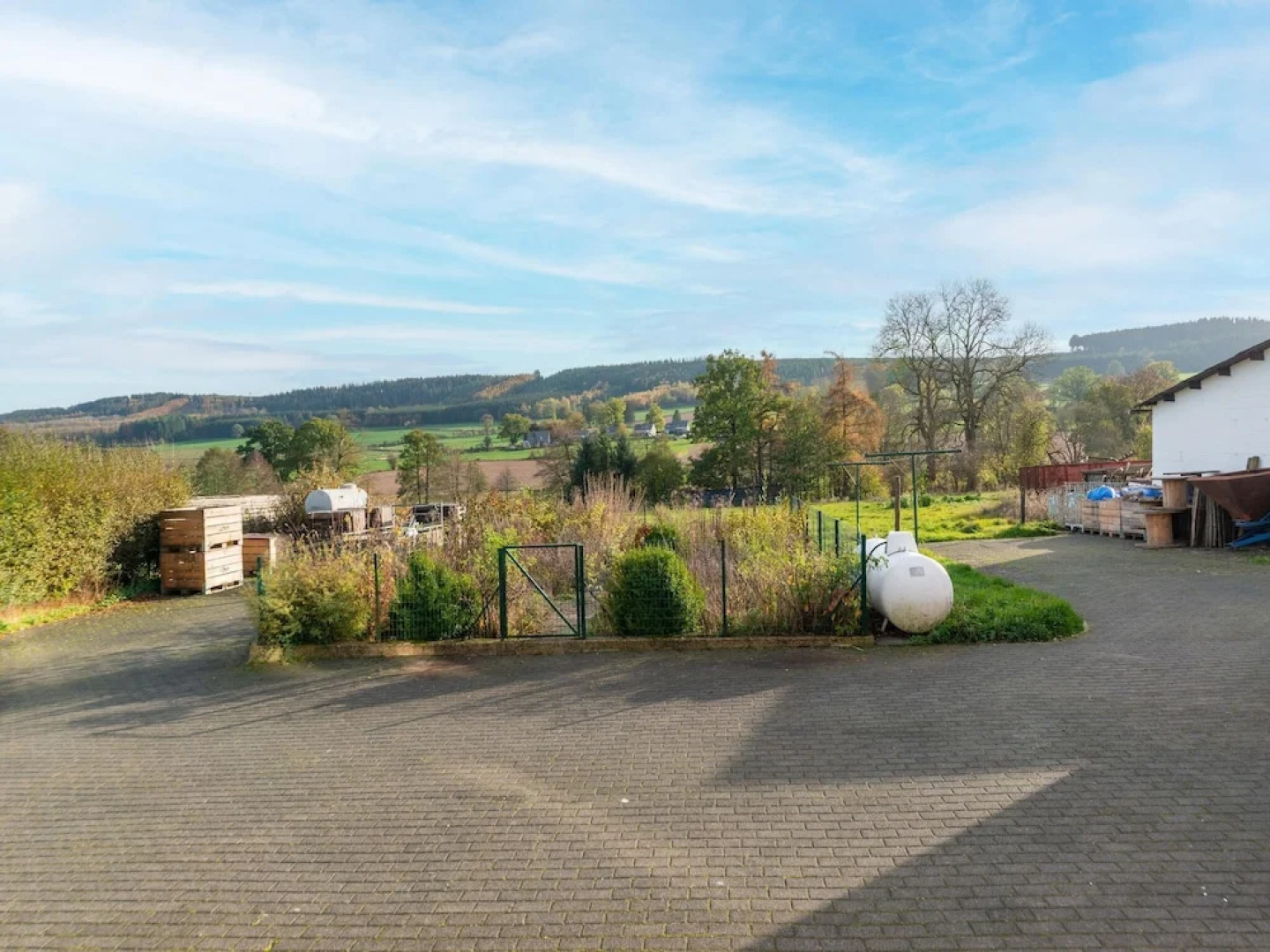 Farmhouse Kalys in Vielsalm With 180° View of the Forest
