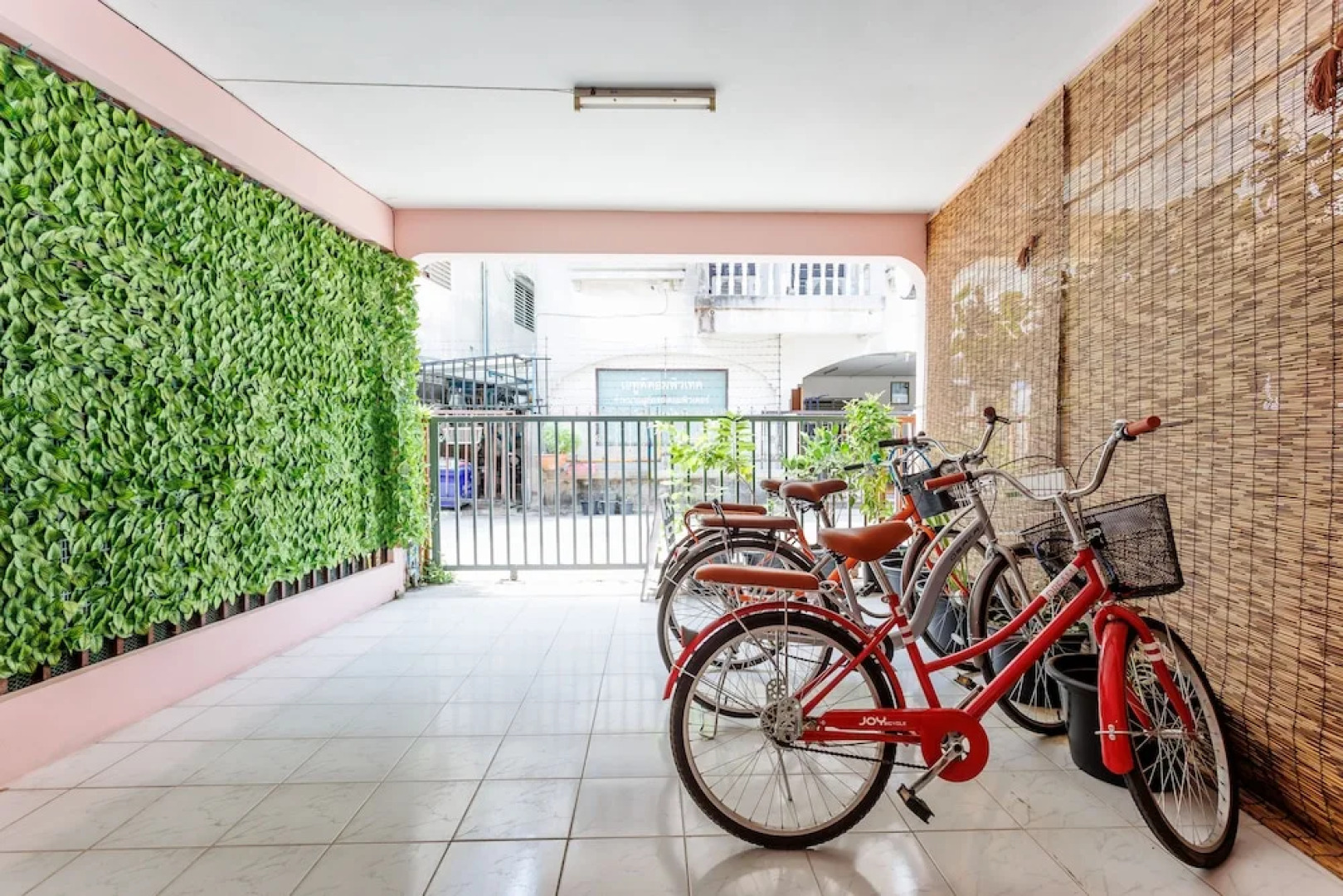 Baan Mee Suk Ayutthaya - Hostel