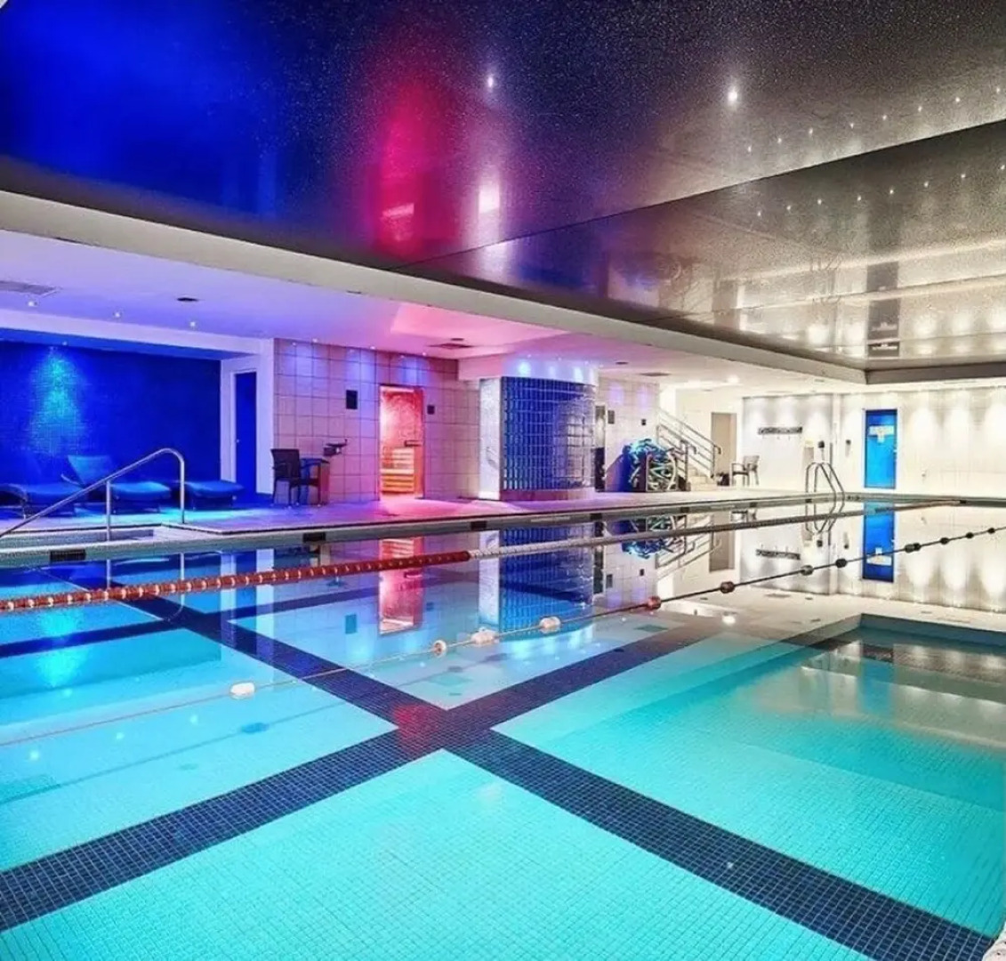 Clarence Court Hotel