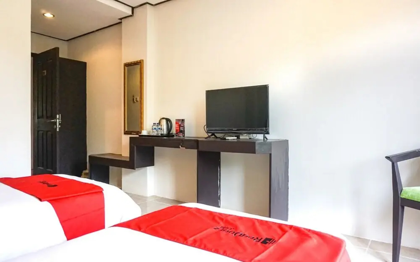 RedDoorz near Jalan Yos Sudarso Manokwari