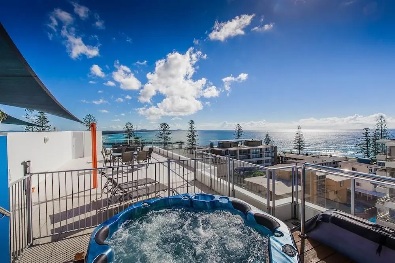 William Street Apartments