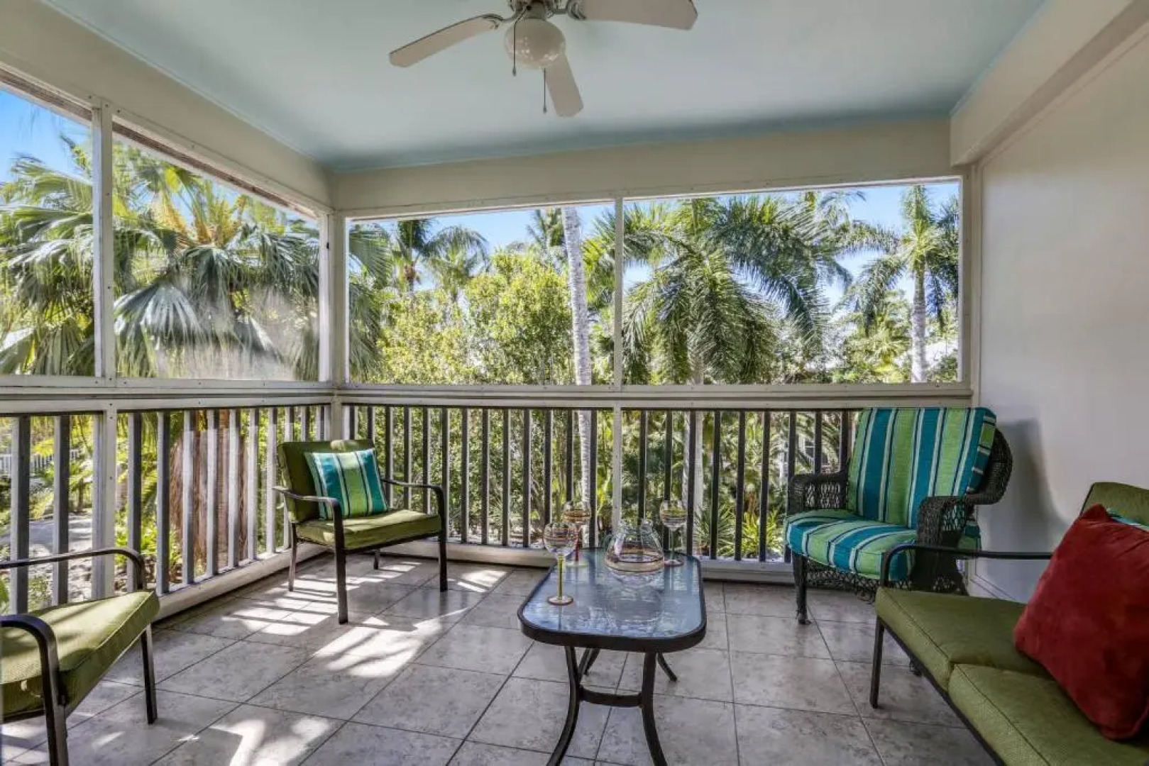 Wind Swept by Avantstay Patio, Outdoor Dining, BBQ and Shared Pool