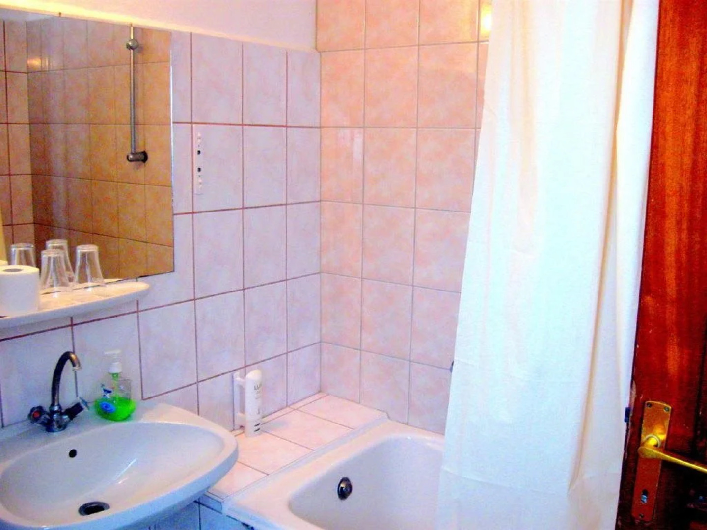 Oázis Hotel Étterem