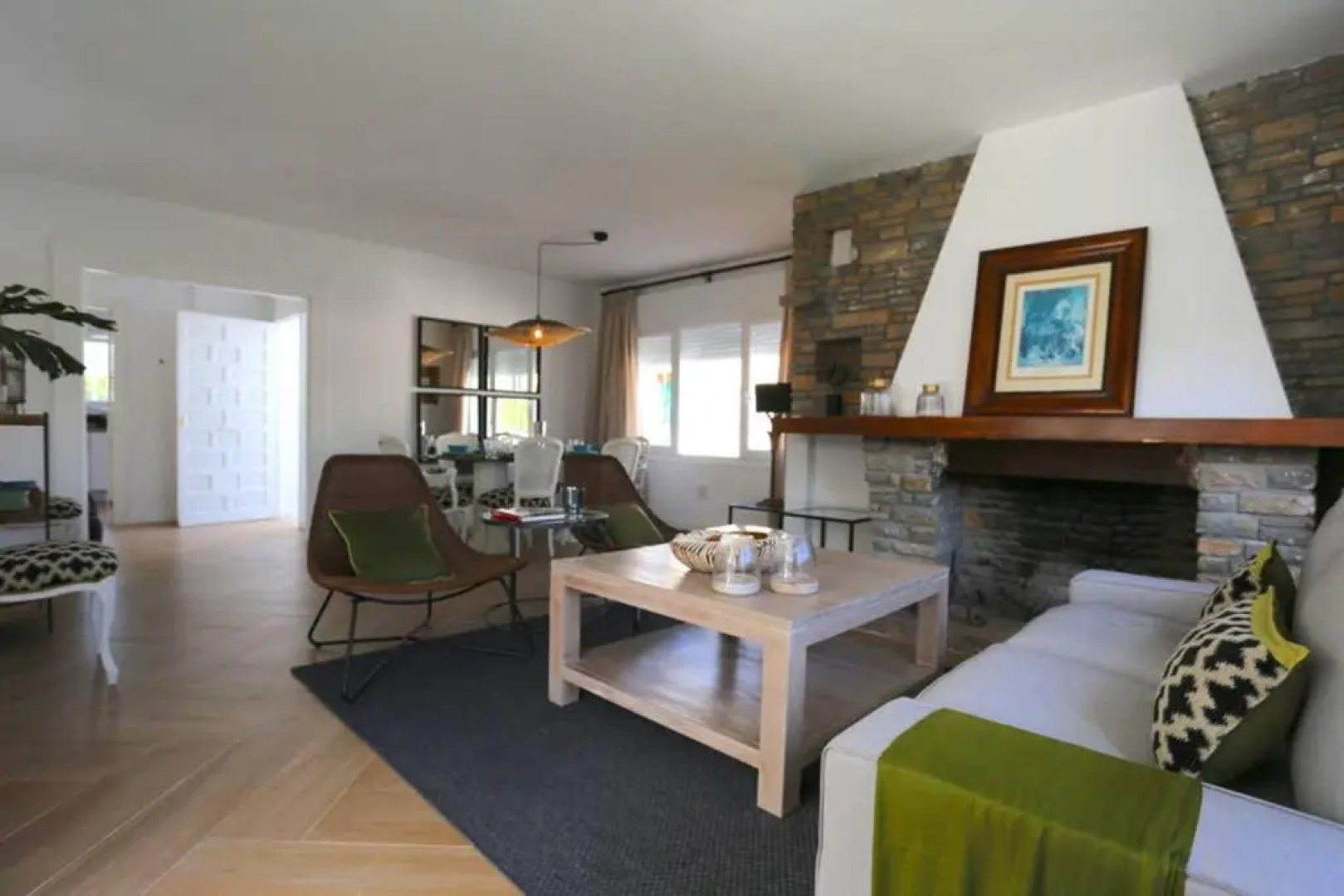 VILLA LUNA Beach Premium 9PAX