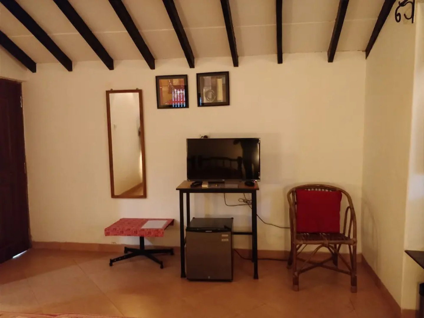 Granpas Inn - Hotel Bougainvillea