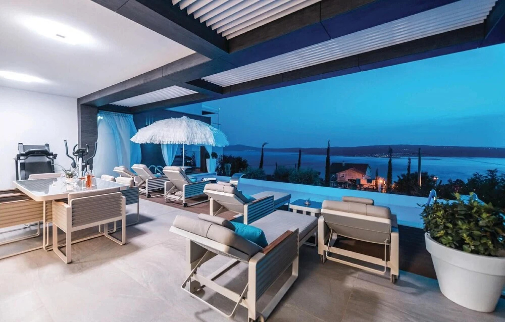 Nice Home in Crikvenica with Hot Tub, 4 Bedrooms & Outdoor Swimming Pool