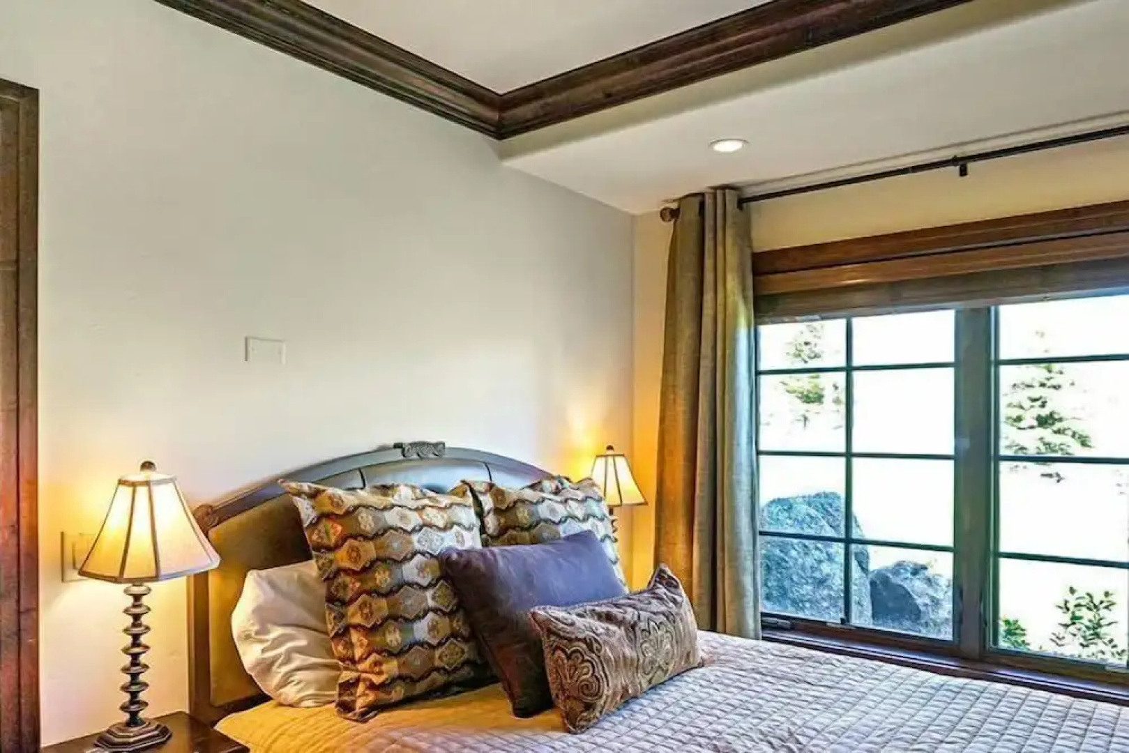 Ski-In, Ski-Out 4 Bedroom Luxury Townhome in Snowmass Village