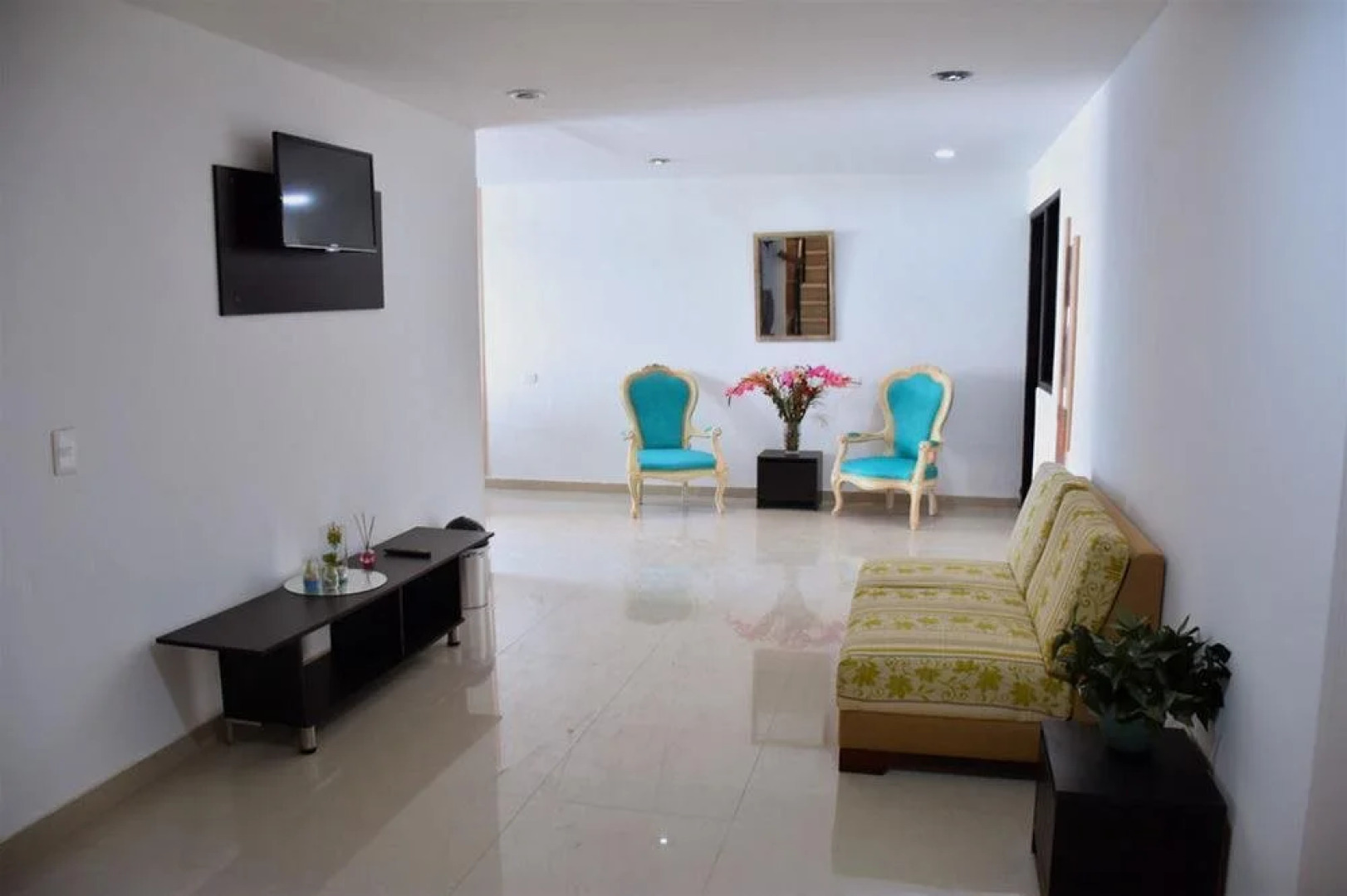 Hotel BellaMar Beach