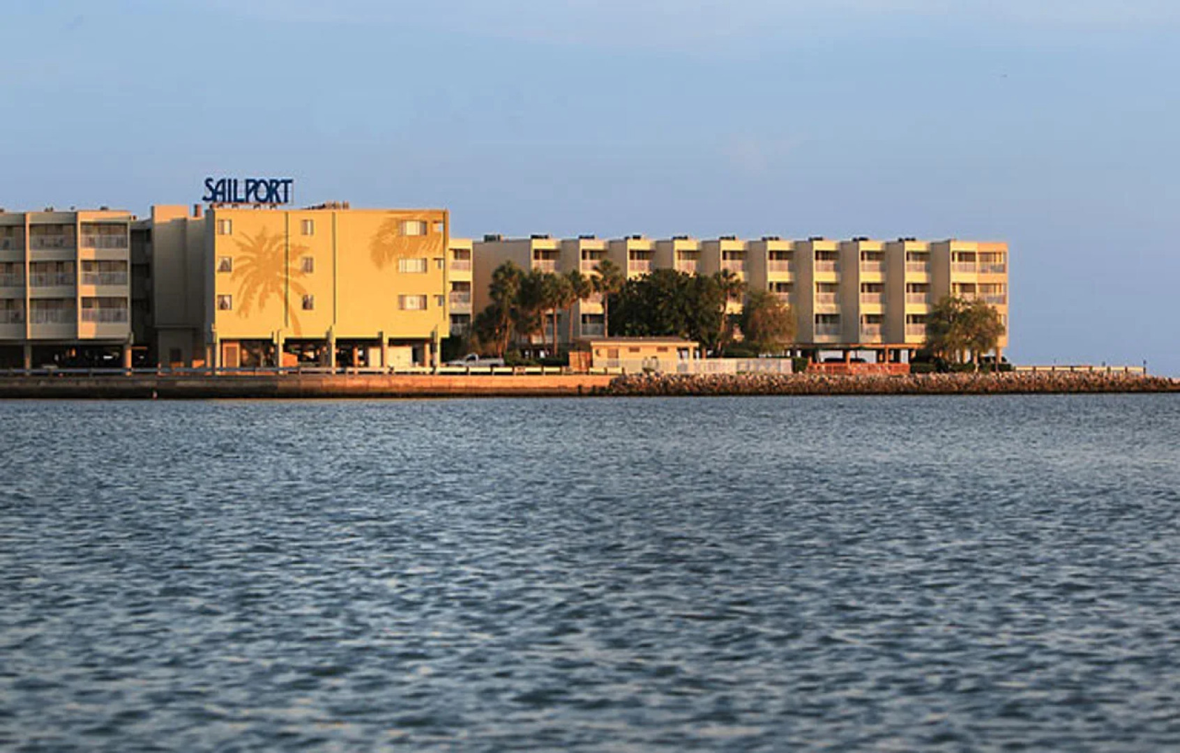 Sailport Waterfront Suites